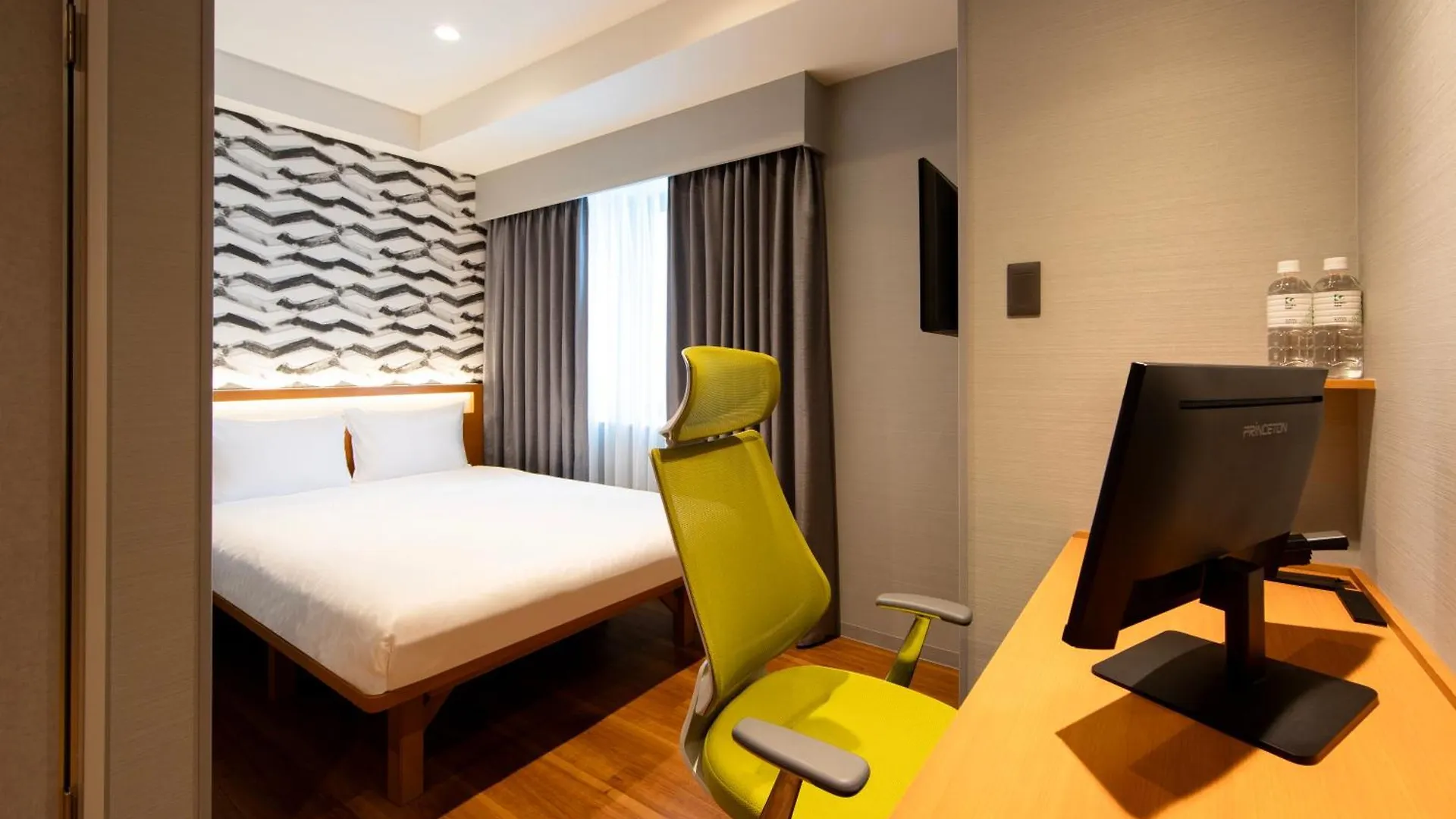 Karaksa Hotel Grande Shin-Osaka Tower