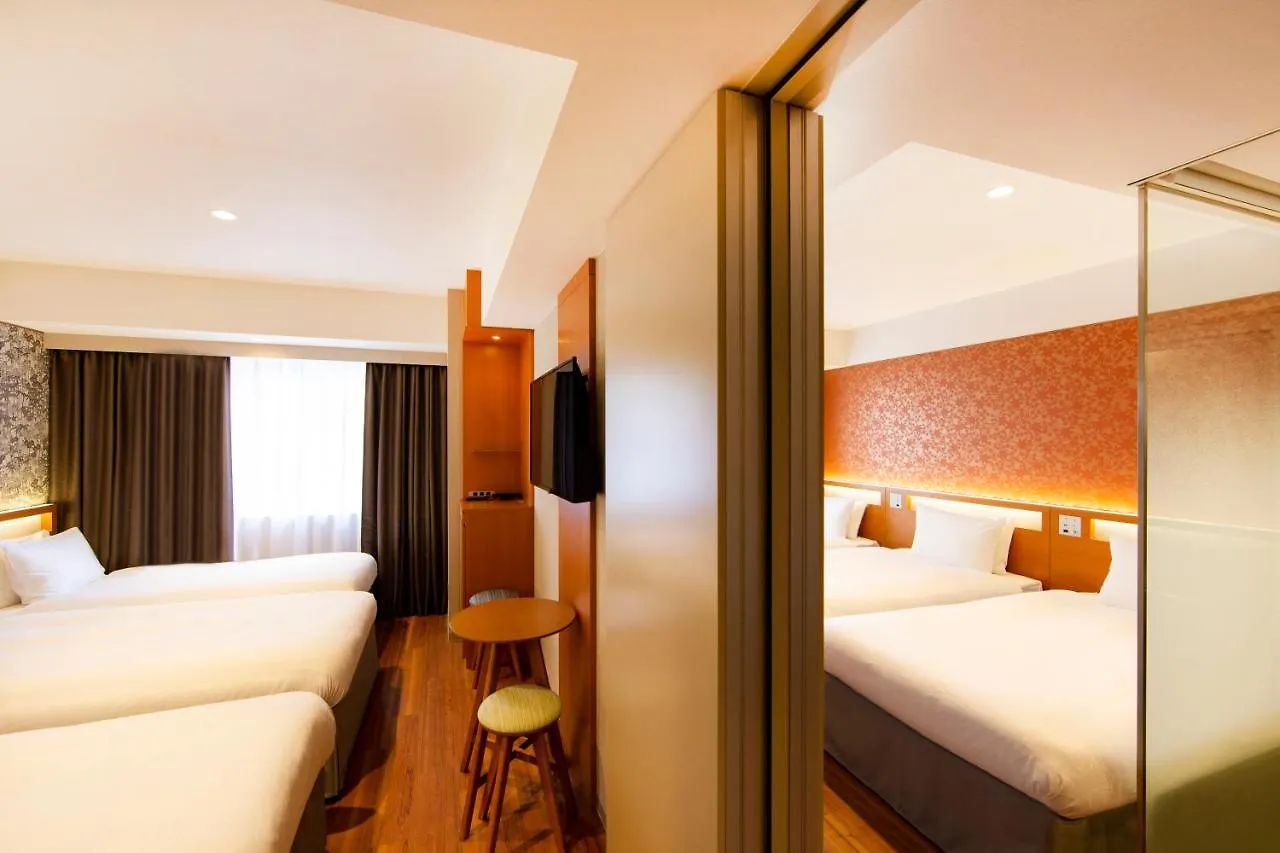 Karaksa Hotel Grande Shin-Osaka Tower 4*, אוסקה