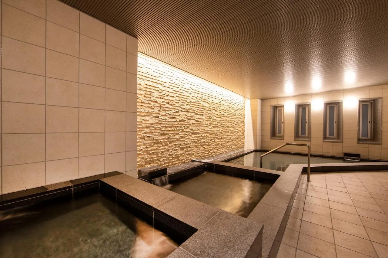 ****  Karaksa Hotel Grande Shin-Osaka Tower יפן